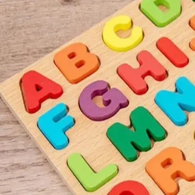 Puzzle Bois MontessoriToys Alphabet angle