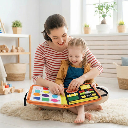 busy board freebear maman fillette decouvre