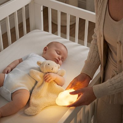 Doudou bebe mouton avec maman veilleuse
