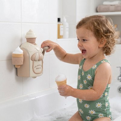 Jouet baignoire bebe fille joue seul