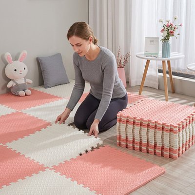 Tapis mousse puzzle maman met en place